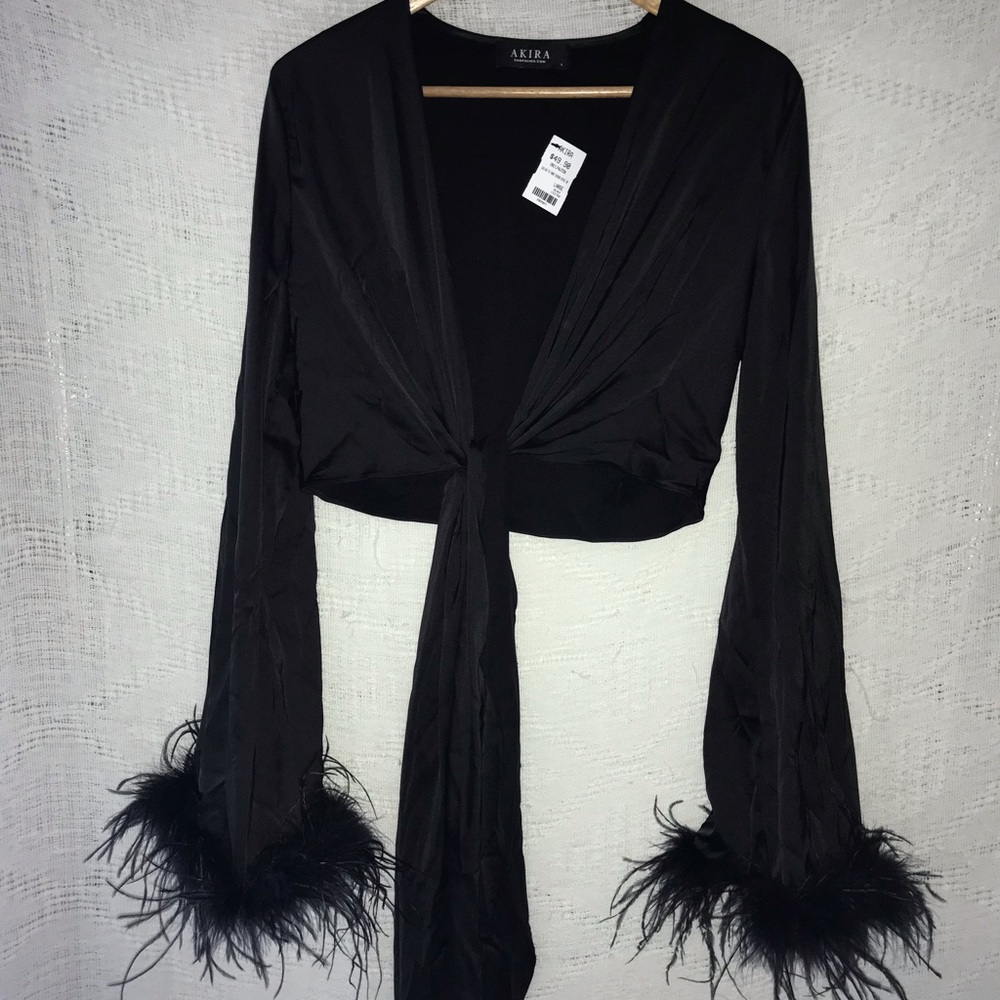 Tie front feather detail crop top